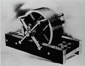 Indukcijski motor koji je Tesla predstavio 1888.
